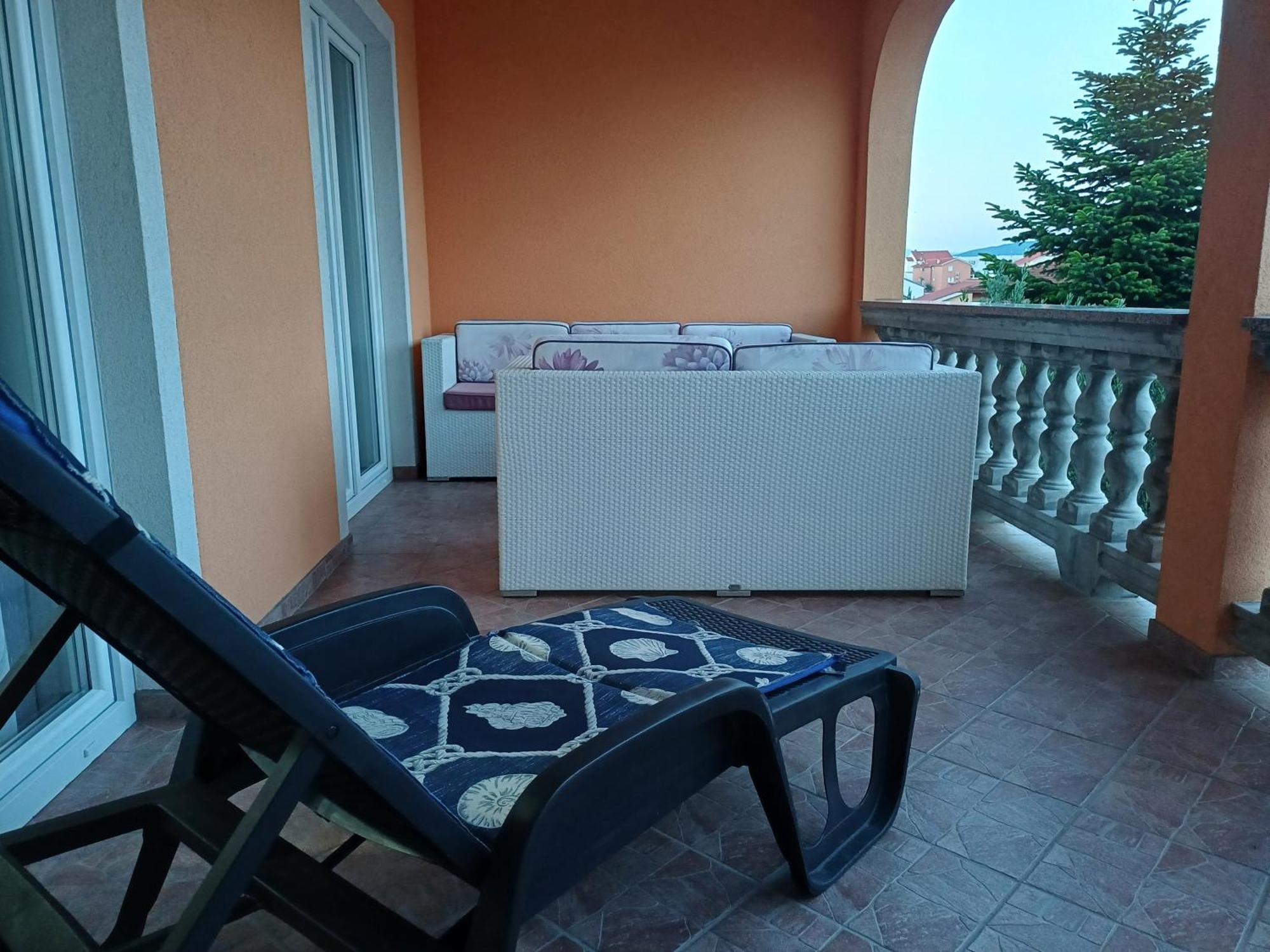 Apartmani Bulajic Крк Экстерьер фото